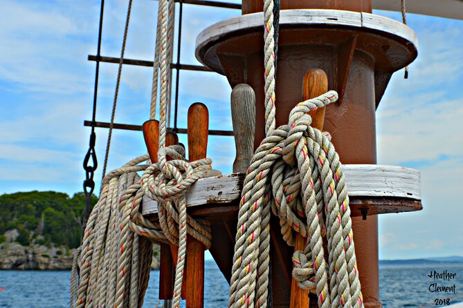 1.5 to 2-Hr Windjammer Sailing Trip in Maine w/ Licensed Captain - Wildlife, lobster gear, and what you may see