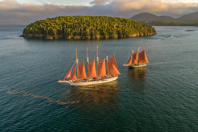 1.5 to 2-Hr Windjammer Sailing Trip in Maine w/ Licensed Captain - Sailing among the Porcupine Islands