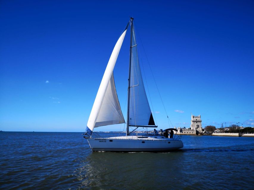 1 Hour Private - Lisbon: Sailing Tour With Wine and History - The Discoveries Monument and Portugal’s maritime story