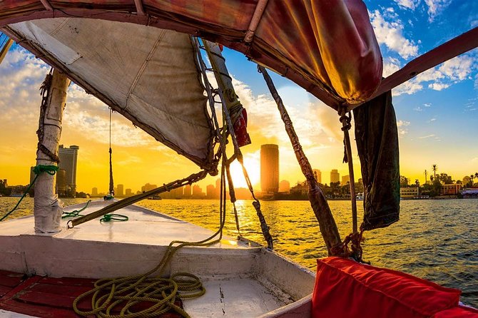 1 -Hour Sailing Egyptian felucca ride on the Nile in Cairo - The felucca ride near Giza
