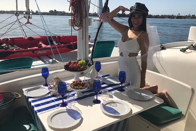 2.5-Hour Small-Group Catamaran Sunset Sail with Drinks - Why this small catamaran works so well