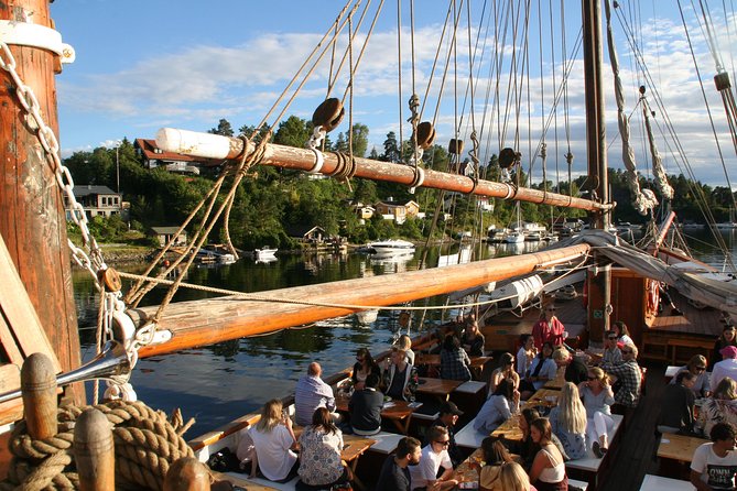 2-Hour Oslo Fjord Sightseeing Cruise by Sailing Ship - Hovedøya, Dyna Lighthouse, and the small islands