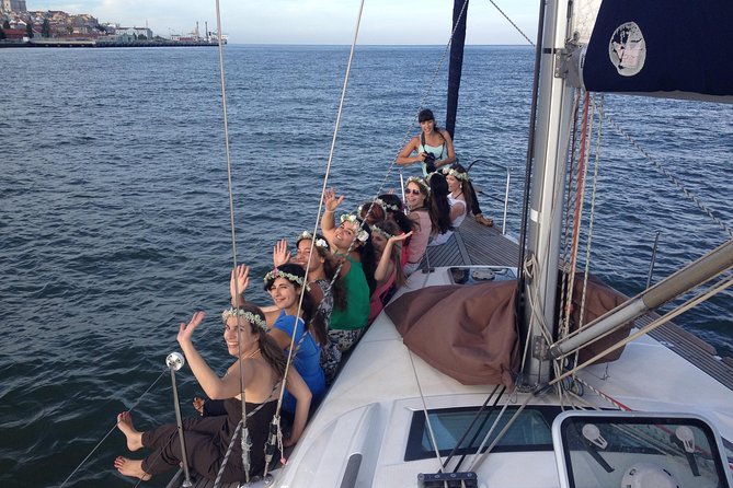 2 Hours Private Sailing Tour in Lisbon - Terreiro do Paço from the Tagus