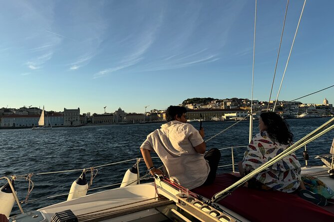 2 Hours Private Sailing Tour with Wine and Snacks - A sunset sail with room to breathe