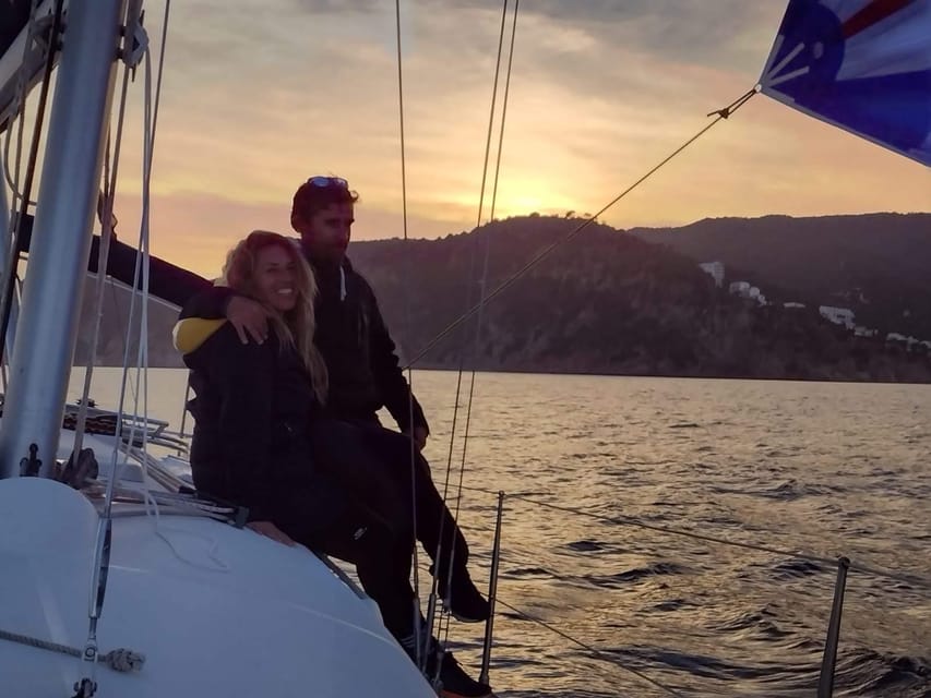 2 hours sunset sailing in a sailboat in Platja d'Aro - Is $324 good value?