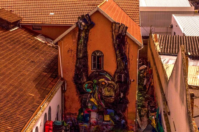2h Lisbon Electric Tuk Tuk Tour + 2h Sunset Sailing Boat Trip - The details that shape the experience