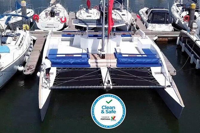 2H Private Sailing Catamaran "Vertigo" Tour in Lisbon up to 18pax - A private two-hour view of Lisbon