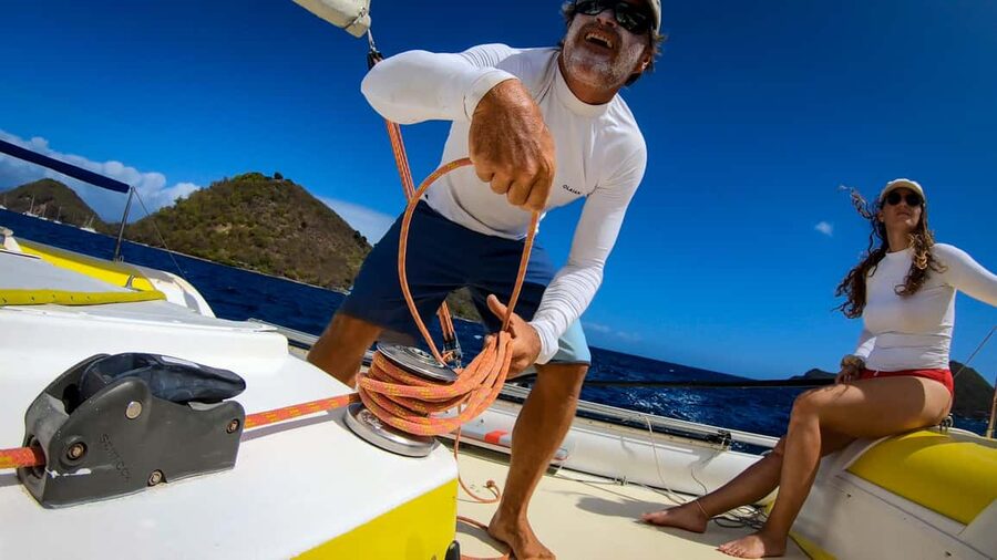 2h Sailing catamaran in La Baie des Saintes - Grande Baie and the turtle swim