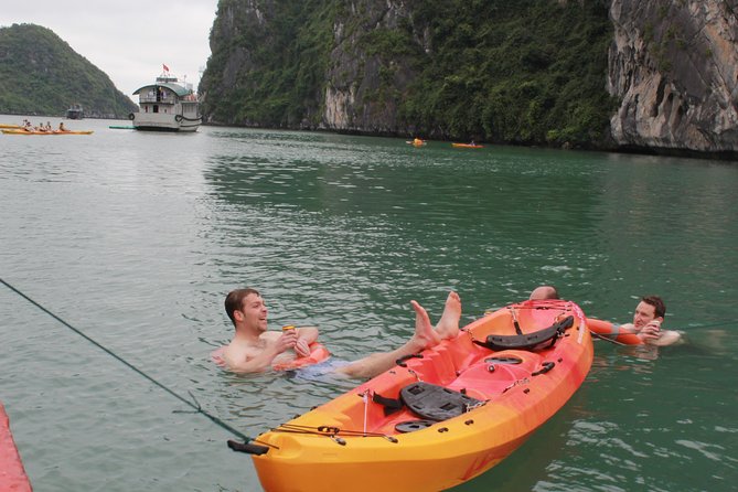 3-Day Cruise Relaxing and Kayaking on Oriental Sails - Luon Cave finishes the cruise with a choice