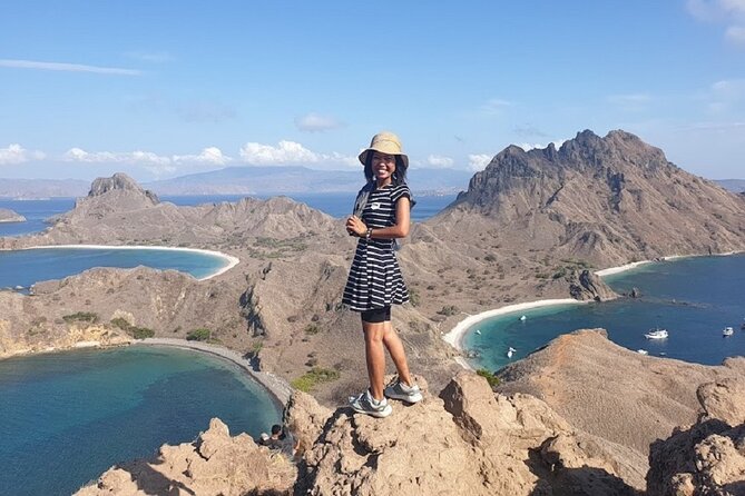 3-Days Sailing Komodo Island,Padar & Manta Point departure every Friday - Day one: Kelor, Manjarite, and sunset at Kalong