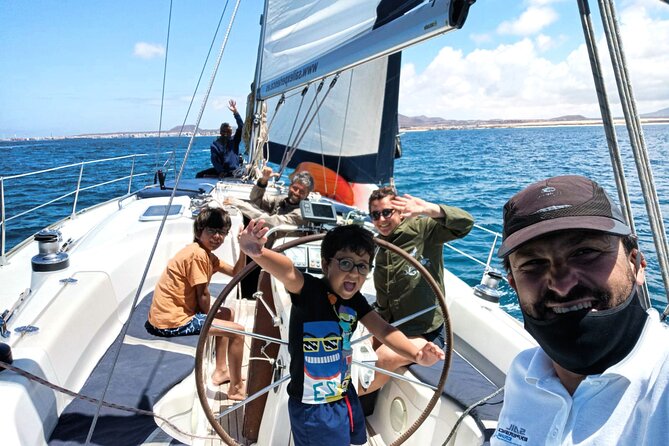3-Hour Small-Group Sailing Tour around the Lobos Island - Lobos Island from the water