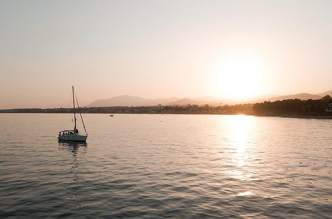 4 Hour Private Sailing Charter in Marbella - What to bring and what not to assume