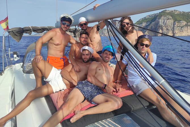 4-hour Private Sailing Tour in the South of Gran Canaria - Passing the Tasarte and Tasartico valleys