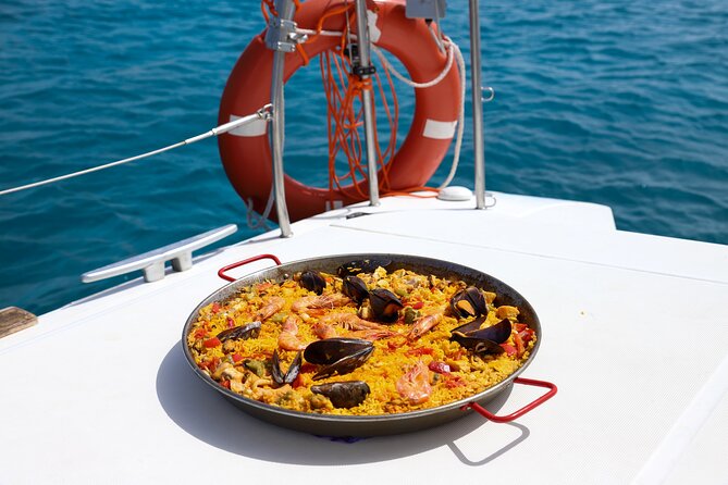 4-Hour Sailing Tour of Lobos Island from Fuerteventura - Paella, Drinks, and the Social Side