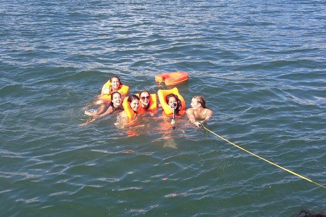 4 Hours Private Sailing Trip to Oeiras Beach - Bugio Lighthouse and the Atlantic Edge