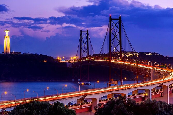 4h Exclusive Sail in Lisbon: Your Private Escape - Weather and cancellation details worth noting