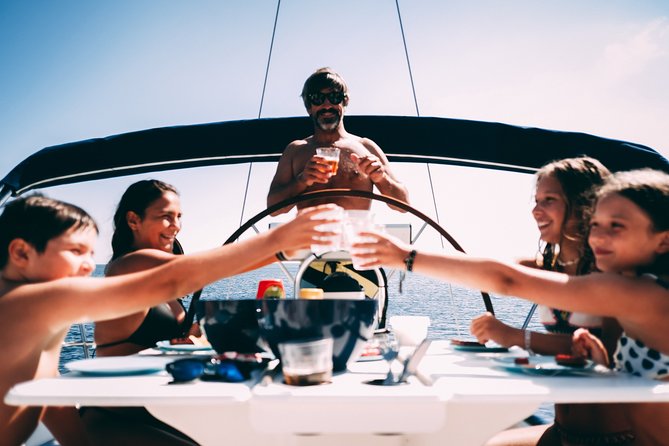 4h Private Boat Tour - Sailing, Swimming and Sunbathing - Leaving Doca de Santo Amaro for the Tagus