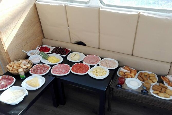4H Private Luxury Sailboat Tour with Swim - The crew makes the difference