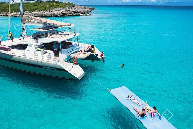5 Hour Luxury Catamaran Day Sail in Sint Maarten on The Phoenix - What makes The Phoenix worth considering
