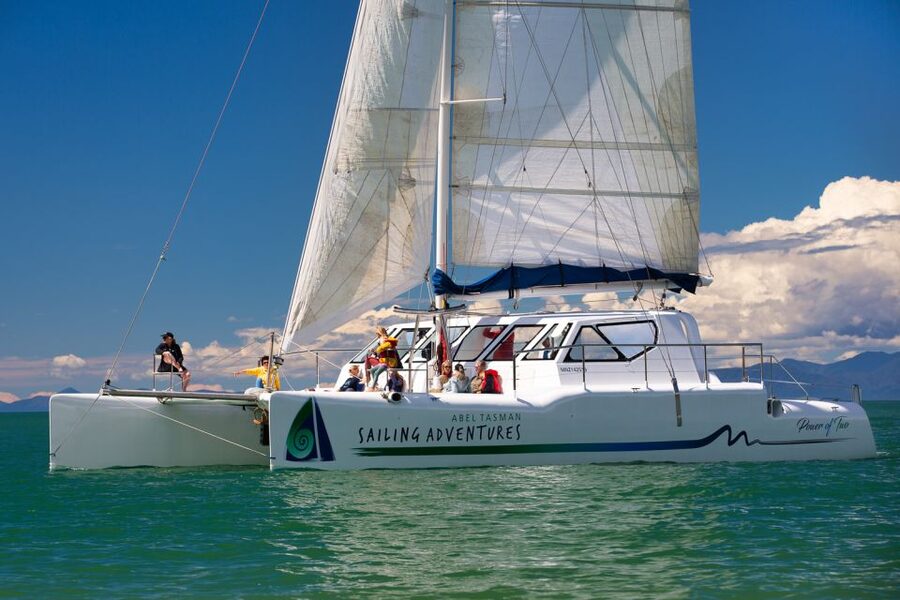 Abel Tasman National Park: Day Sailing Adventure with Lunch - The return trip and what the crew adds