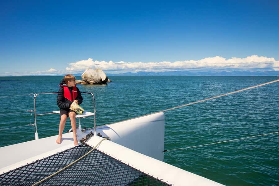Abel Tasman National Park: Sailing and Self-Guided Walk - What to pack for the boat and trail