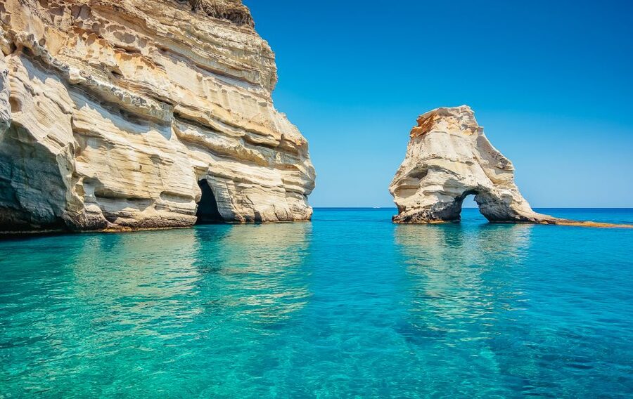 Adamas: Kleftiko Sailing Day Trip with Snorkeling and Lunch - How the group size affects the experience