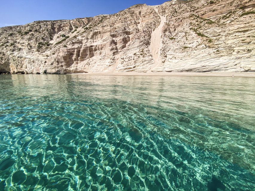 Adamas: Milos & Polyaigos Full-Day Sailboat Tour with Lunch - Cape Vani and the return to Adamas