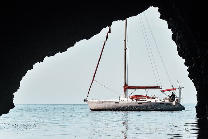 Aeolian Islands - Sailing week with skipper and assistant - Day 5: Panarea’s islets and Stromboli’s fiery slope