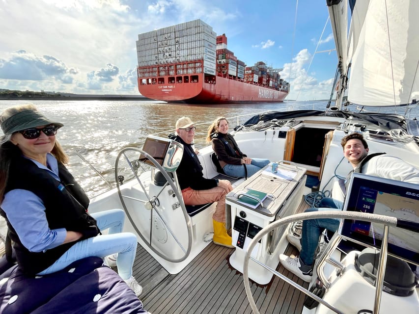 "After Work" - Sailing-Yacht Cruising Event, Hamburg/Elbe - What the skipper adds to the experience