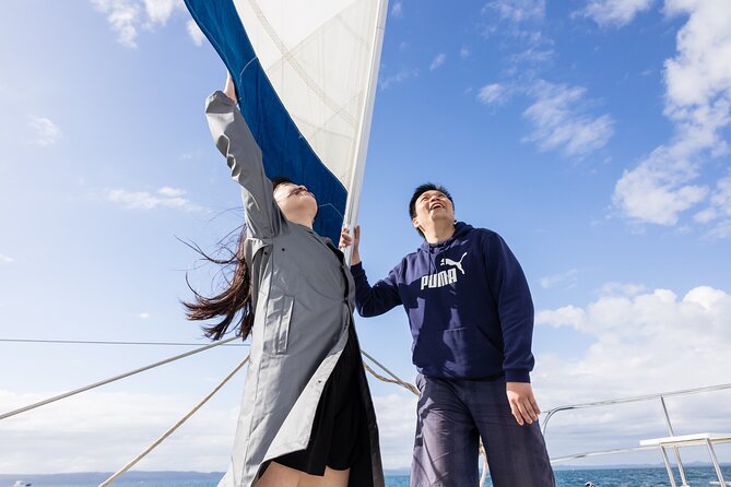 Afternoon Moreton Bay Sailing Tour - Wildlife watching across Moreton Bay