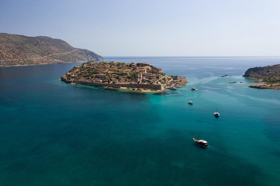 Agios Nikolaos: Golden Hour Sailboat Tour with Wine & Snacks - Sailing back during golden hour