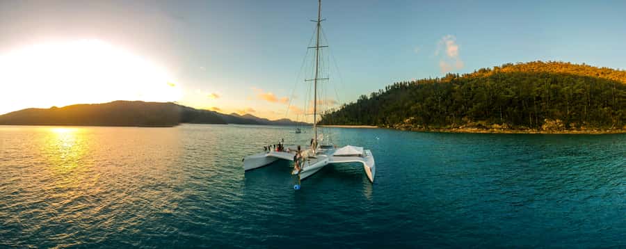 Airlie Beach: 2-Day Whitsunday Islands Sailing Snorkel Tour - Key details before you book