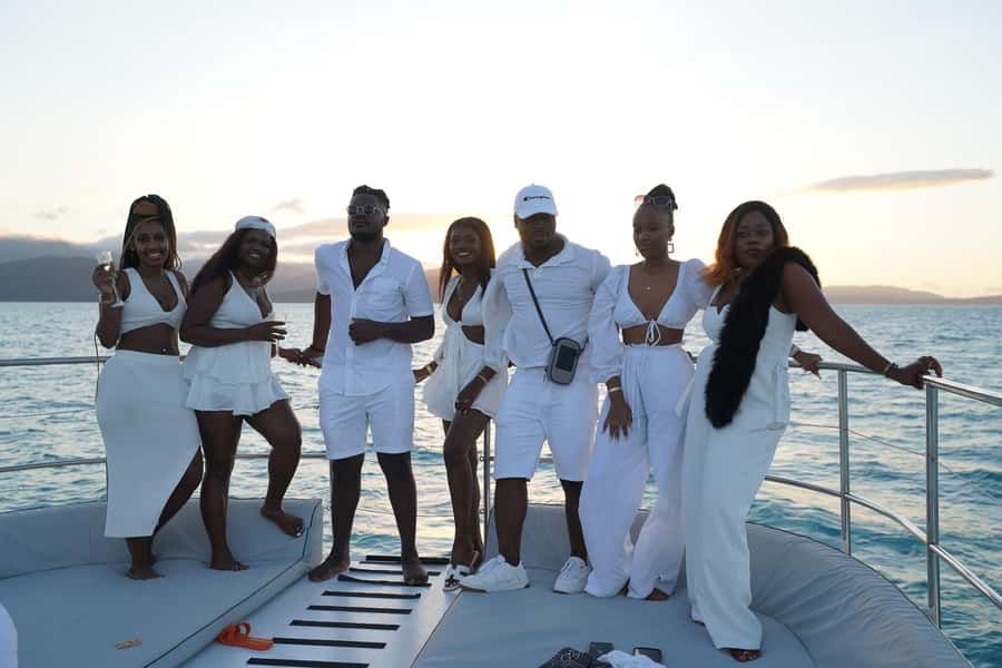 Airlie Beach: BYOB Sunset Sail in Style Catamaran Cruise - Timing, clothing, and what to bring
