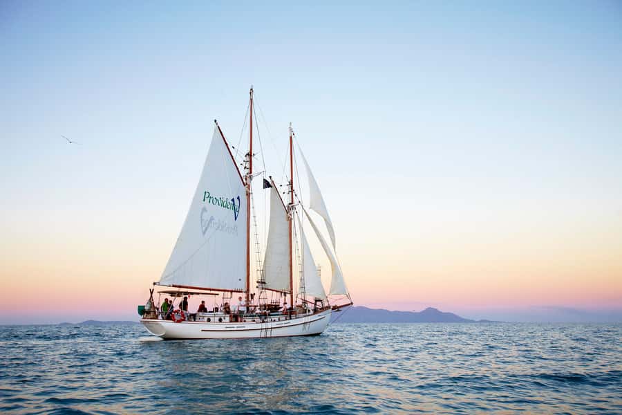 Airlie Beach: Providence Whitsundays Tallship Sunset Sail - Key points to know before sailing