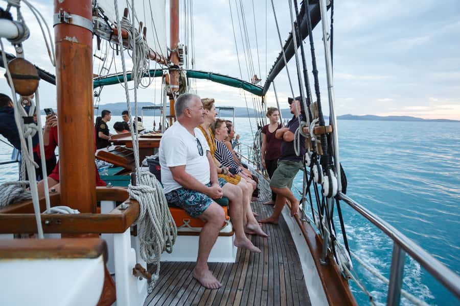 Airlie Beach: Providence Whitsundays Tallship Sunset Sail - Meeting at Coral Sea Marina North