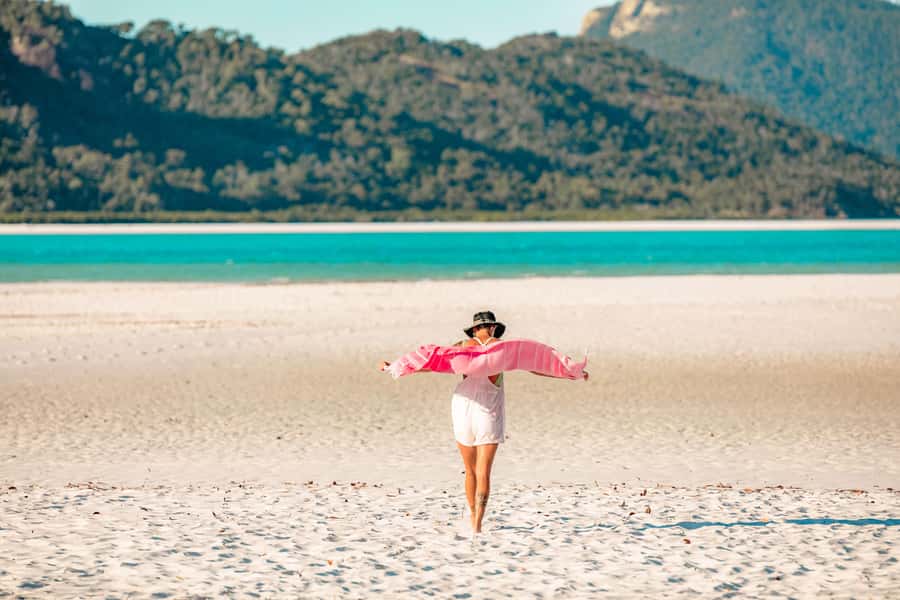 Airlie Beach: Whitsunday Islands 2-Day Sailing Tour - What to pack for Matador