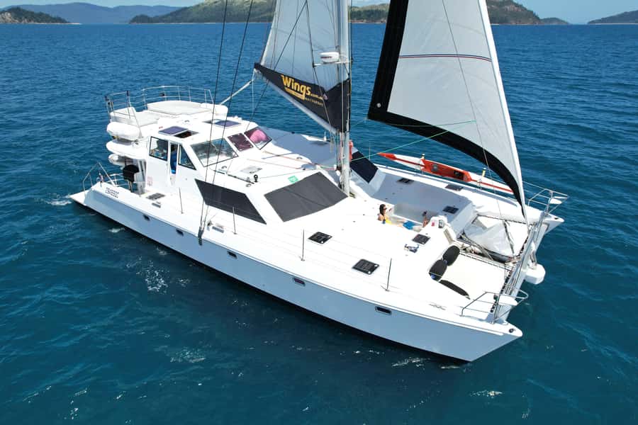 Airlie Beach: Whitsunday Islands Sailing, SUP & Snorkel Tour - Five things worth knowing before you book