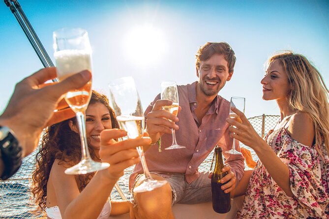 Albufeira: 2h30 Sunset Sailing Experience - "Unwind" - Key things to know before booking