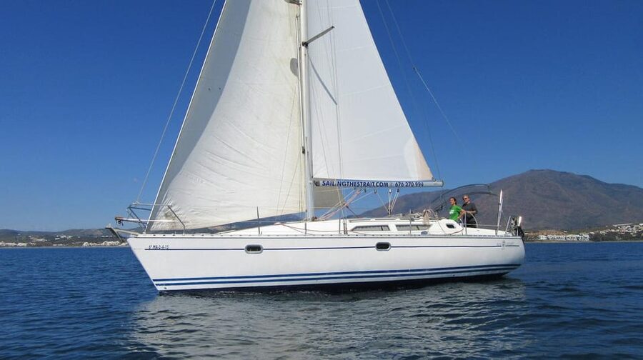 Always private 4 hour - Sail- dolphin Yacht Charter-paddle - Who will enjoy this Estepona sailing trip?