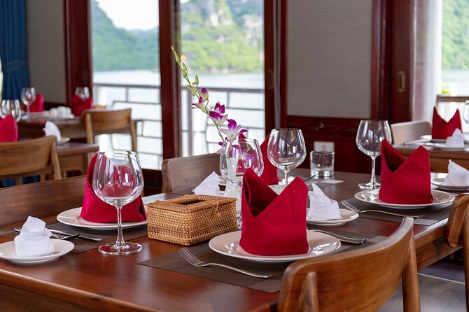 Amazing Sails Cruise - Bai Tu Long Bay Day Tour - Cabin Included - Vung Vieng fishing village by kayak or bamboo boat