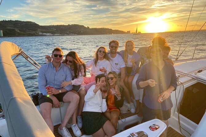 Amazing Tour on Sailing Boat - Setting out from Bom Sucesso Marina
