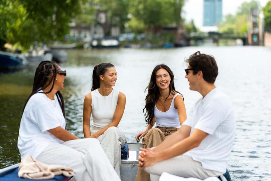 Amsterdam: Sail Yourself with a 2 Hour Boat Rental - Starting at Nassaukade 155