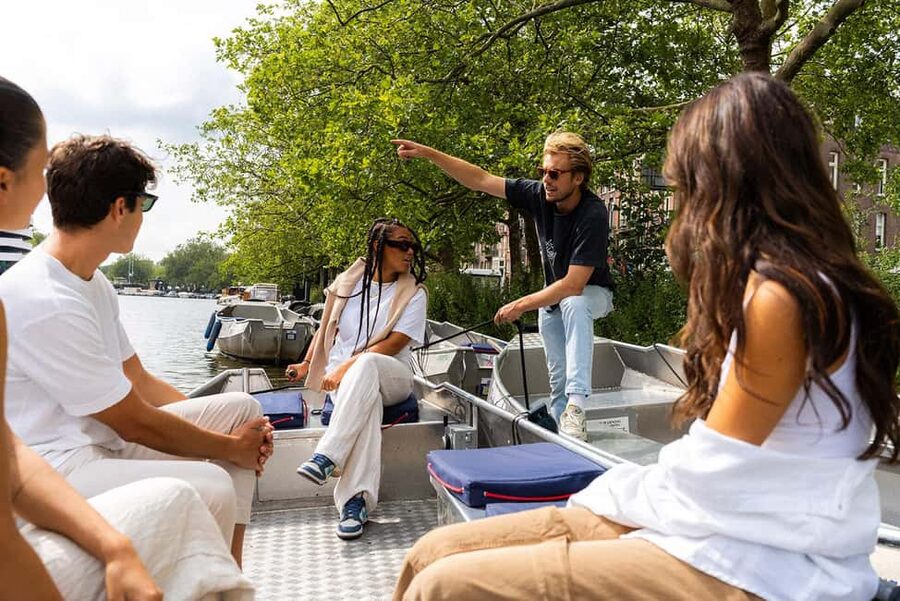 Amsterdam: Sail Yourself with a 2 Hour Boat Rental - What steering an Amsterdam boat is really like