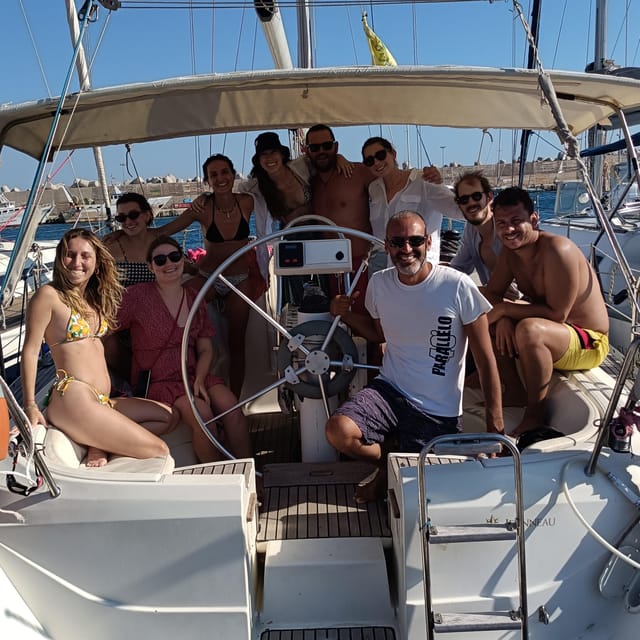 Apulia: sailing boat tour with aperitif - Key points at a glance