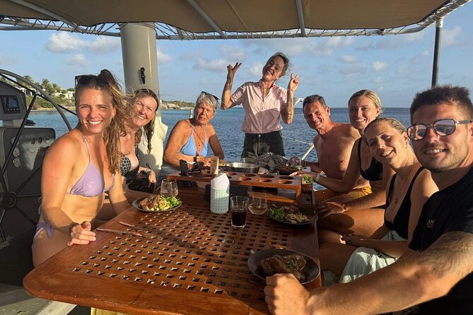 Aquaspace Morning Sail and Snorkel Tour on Bonaire with Lunch - Klein Bonaire through the underwater windows