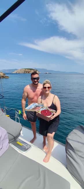 ARGO III Skiathos Day Sailing, Breakfast, Lunch, Drinks - Who will enjoy ARGO III most?
