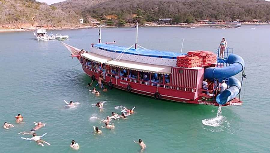 Armação dos Búzios: 3-Stop Schooner Boat Ride - Who will get the most from this outing?
