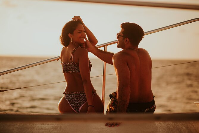 Aruba Morning Snorkeling or Sunset Sail to Boca Catalina With BBQ - Dinner on board: good variety, uneven execution