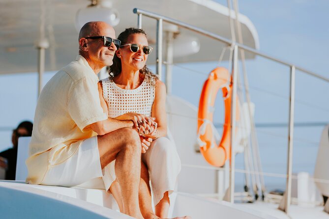 Aruba Sunset Sail Experience - Who Will Enjoy This Cruise Most