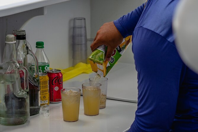 Aruba Sunset Sail - The Arusun Catamaran - What the open bar actually includes